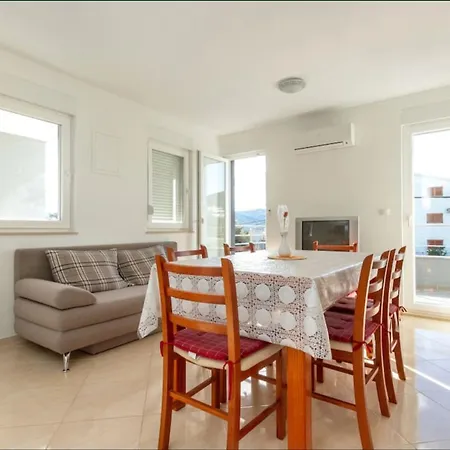 Apartman Casa Llena Seget Vranjica
